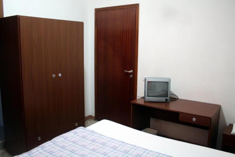 Family Inn เปโร ห้อง รูปภาพ